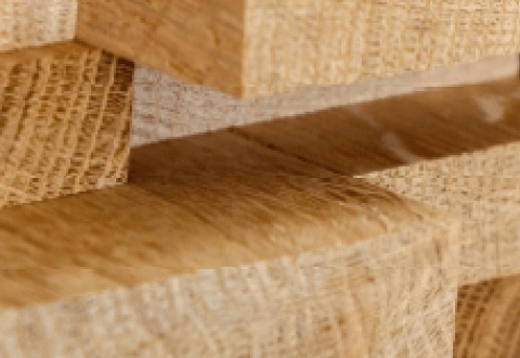 New traceability in the timber industry: strict or precise?