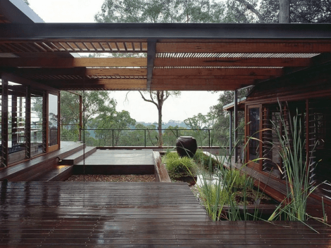 Using tropical timber for decking: a market to promote